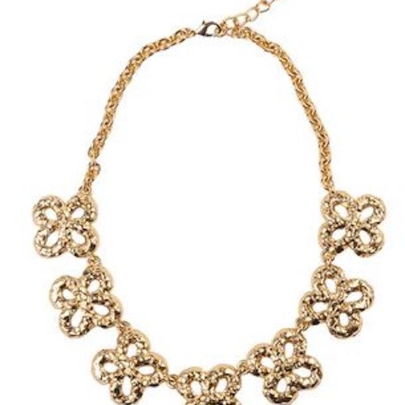 KENNETH JAY LANE GOLD CLOVER CROSS BUTTON 7 CHARM NECKLACE
